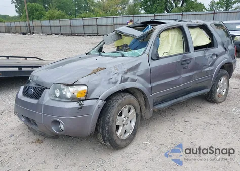 2007 Ford Escape Xlt/Xlt Sport z USA, uszkodzony, nr VIN 1FMCU03117KB07946